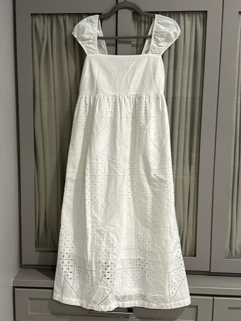 Hatch White Ivy Eyelet Midi Dress 2/M EUC